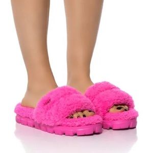 Brand new with tags Ugg Cozetta Curly slippers
